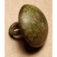 Пуговица гирька