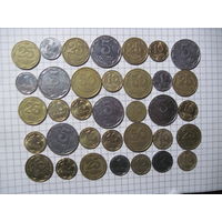 35 монет Украины с рубля!