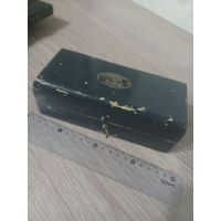 Комплект гирек разновесов. Футляр. Дерево.