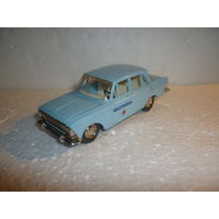 Модель авто МОСКВИЧ 408. МЕДПОМОЩЬ. СССР. 1:43