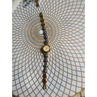 Часы наручные  с браслетом.Состояние на скане. В коллекцию,ремонт,на запчасти.