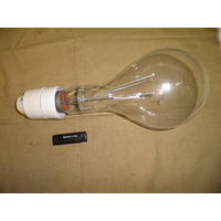 Огромная лампа в керамическом патроне 16АхУ2.СССР.70-е г.