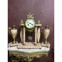 Роскошные каминные часы с вазами, бронза, камень, Европа, полностью исправны, много лотов с рубля