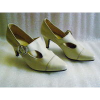 Туфли на "шпильке" (СССР, 1970-ые)