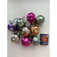 Елочные игрушки.