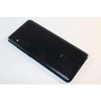 Телефон Xiaomi Redmi Note 5 3GB/32GB M1803E7SG международная версия (черный)