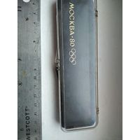 Плосмасовая винтажная коробочка олемпиская