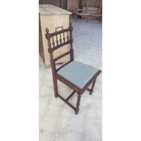 Стул старинный