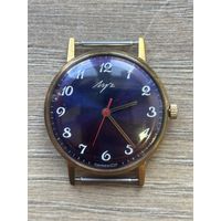 Часы механические Луч 2209