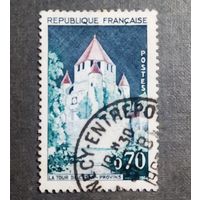Марка Франция 1963 год Замок