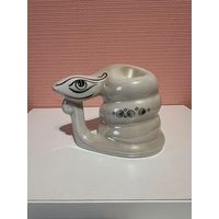 Статуэтка фарфоровая змея 2001