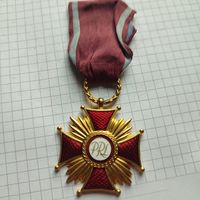 Знак Золотой крест заслуги Польша.