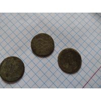 3 монеты, скорее всего Речь Посполитая