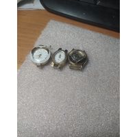 Трое женских часов нерабочие