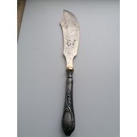 Нож для рыбы, ручка серебро 875 пробы, общий вес 123 гр, торги с Рубля