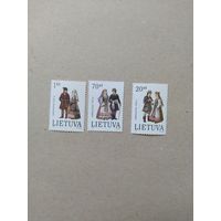 Литва серия марок 1996 г. Национальные костюмы