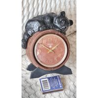 Часы настольные каминные  СССР Медведь на бочке с мёдом