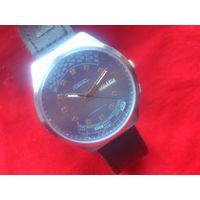 Часы РАКЕТА 2628 КОЛЛЕДЖ из СССР 1980-х в ДОСТОЙНОМ СОСТОЯНИИ