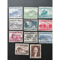 Польша 1935 Полная серия марок "Различные достопримечательности Польши и Президент Польши Игнаций Мосцицкий" (гашение без клея, наклейки) Mi.301-311 каталог 12.0 евро