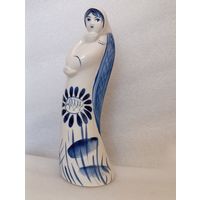 Девушка с косой.