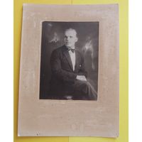 Фото большое "Джентельмен", 1929 г., Минск (без паспарту 10*14 см)