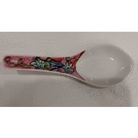 Коллекционная китайская ложка для супа. Фарфор или керамика, ручная роспись, клеймо. 12,5х4,5 см.