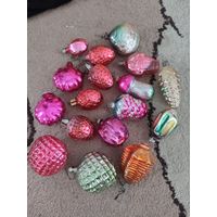 Ёлочные игрушки.