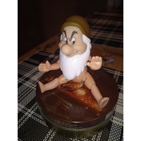 Игровая кукла гном Ворчун от Simba