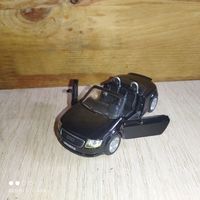 AUDI TT.Schuco.1:43.