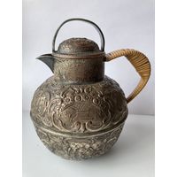 Кувшин (чайник) посеребрённый, конец 19 - начало 20 вв.