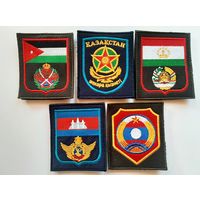 5 шевронов на липучке из 5 стран