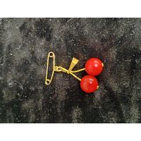 Брошечка детская СССР вишенки