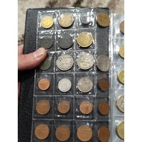 Альбом с монетами,евро,билоны(5шт)и не только,с рубля+ сам альбом