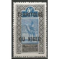Французский Нигер. Воин на верблюде. Надпечатка на Верхнем Сенегале. 1921г. Mi#3.