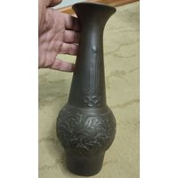 Ваза.олимпиада СССР внутри фиолетовое стекло