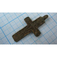 Крестик старинный, нательный. Бронза, литье.