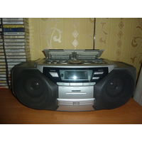 Музыкальный центр Самсунг+167-кассет. САМОВЫВОЗ.Продажа комплектом.