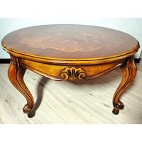 Журнальный столик.