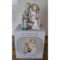 Статуэтка фарфор "Первая любовь" из коллекции The Leonardo Collection.
