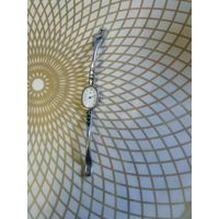 Часы наручные Луч с браслетом.Состояние на скане. В коллекцию,ремонт,на запчасти.