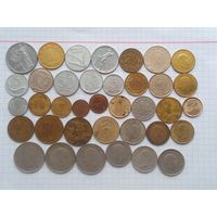 Монеты Европа 4 , 37 штук , без повторов .