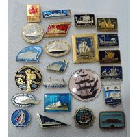 Значки "Корабли" СССР - 23 см. Алюминий.