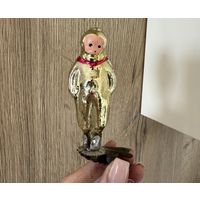 Елочная игрушка Мальчик космонавт на прищепке СССР
