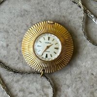Чайка часы-кулон AU5 Позолота СССР ход не точный Без МЦ!!!