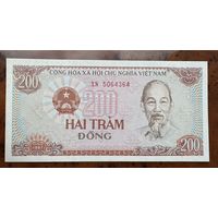 200 вьетнамских донгов 1987 года Номер XN 5064364