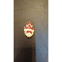 Пионерский значок 3 степени. Конец 50-х, начало 60-х.