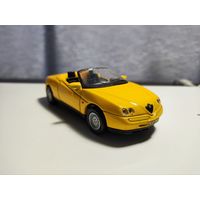 Alfa Romeo Spider V6 1:34 Welly Альфа Ромео модель автомобиля машинка игрушка