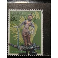 Япония, 2001. Статуя Бодхисатвы на облаке
