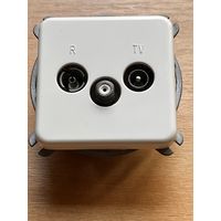 Механизм ТВ-САТ розетка конечная из коллекции Polo Regina