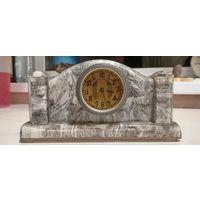 Часы настольные 1 ГЧЗ , 1945 года. Без М.Ц.